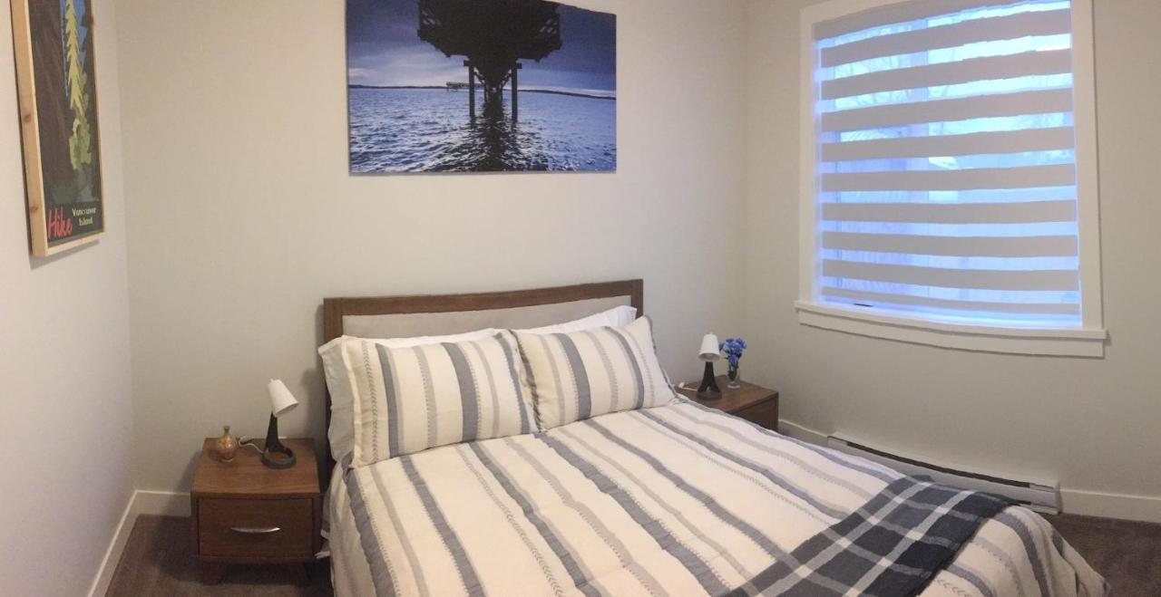 Mollys Cottage-The Suite On Vancouver Island Near Yyj Airport And The Wa And Bc Ferries North Saanich Extérieur photo